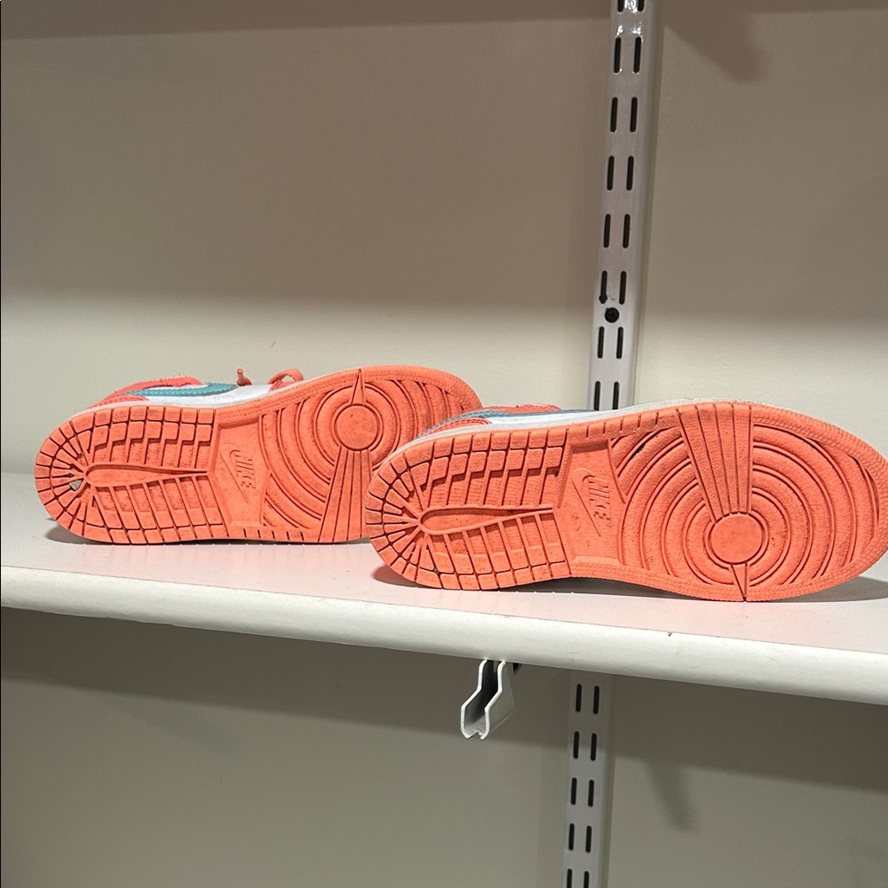 Nike Kids' Coral and Teal Sneakers - Picture 5 of 6